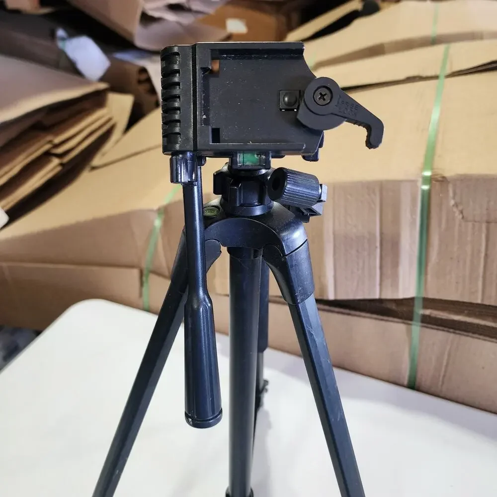 Sunpak 5858DLX Tripod for DSLR Cameras Video Camcorders Photography
